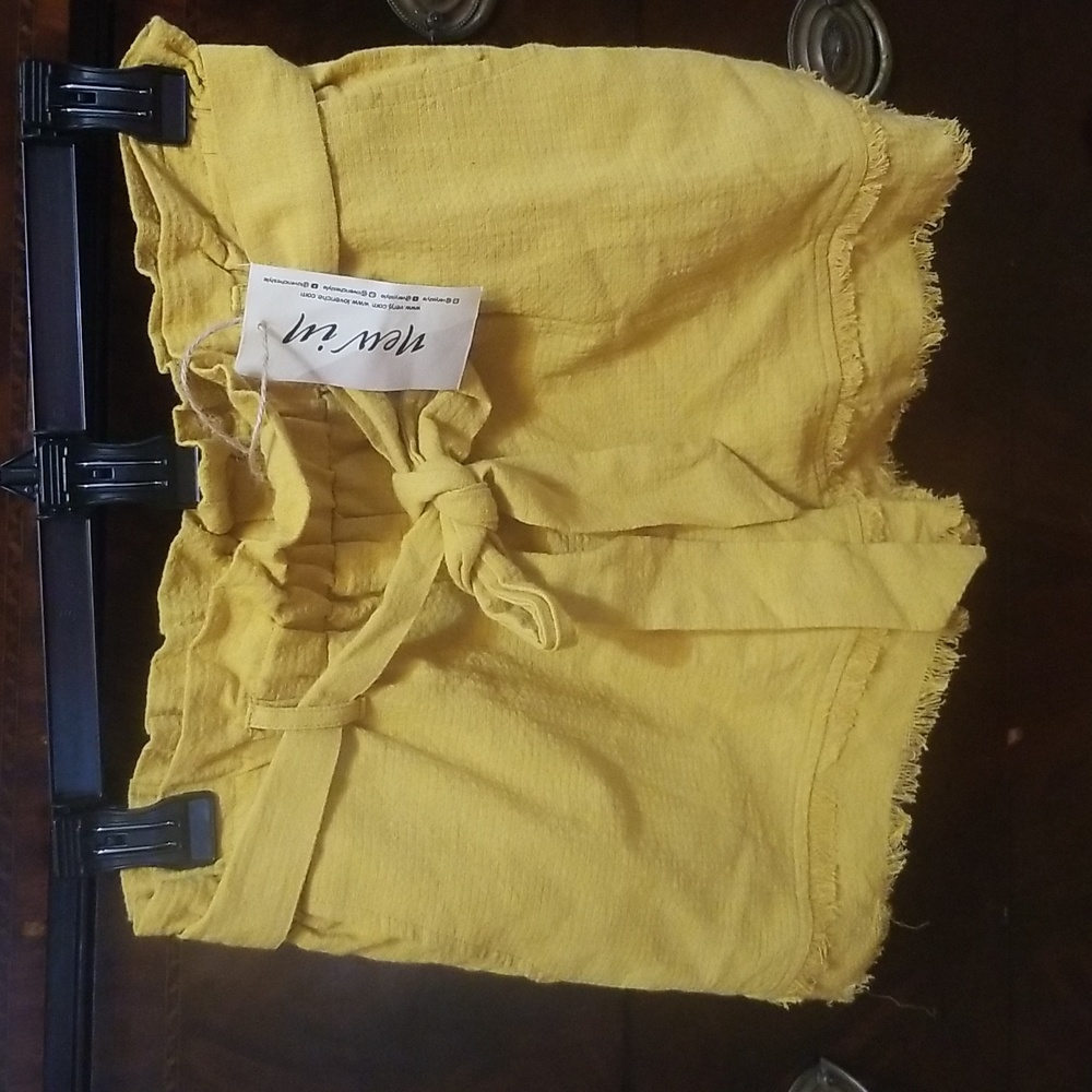 Ladies size small paper bags NEW WITH TAGSboutique short in mustard yellow